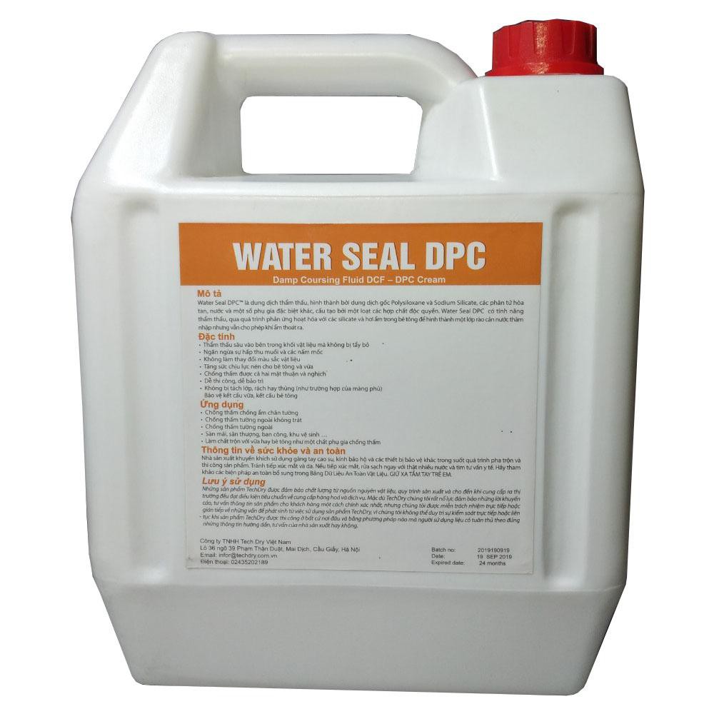 Sản phẩm Water Seal DPC được đựng trong can 5 lít